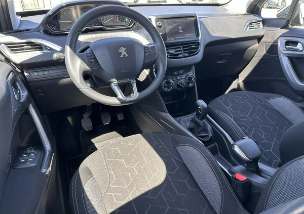 Peugeot 2008 cena 54900 przebieg: 34000, rok produkcji 2018 z Wojkowice małe 326